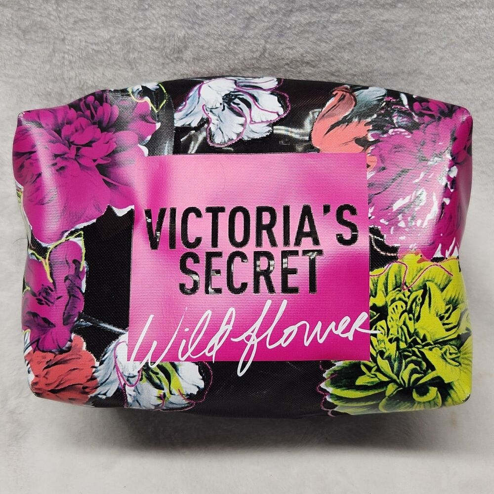 Victoria's Secret Wild Flower Beauty Bag Case Floral Zip NWT
